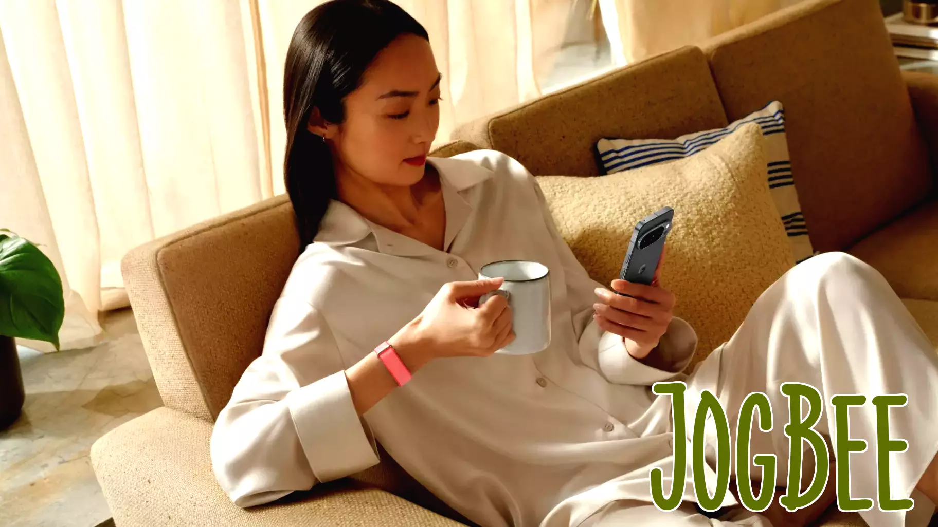 Meet Google Health & Fitbit Air: Now Every Leader Can Have An AI Coach